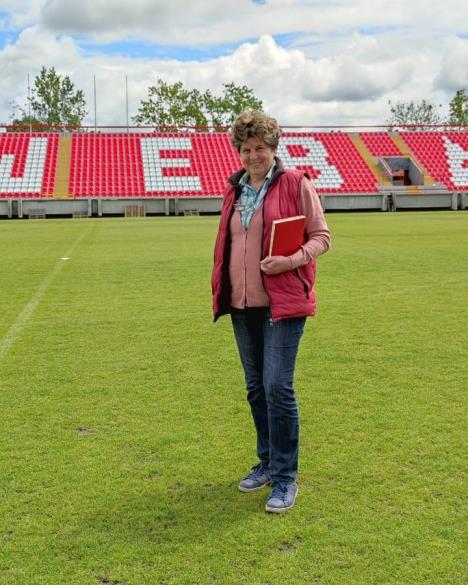 sanja-milutinovic-na-terenu-stadiona-mladost.jpg