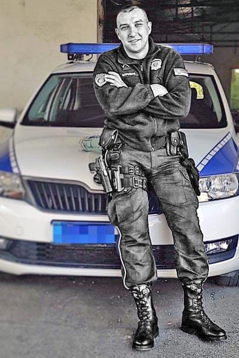 ivan-djurdjevic-ubijeni-policajac-foto-privatna-arhiva.jpg