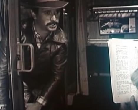 Slobodan Đurić u vozu u filmu