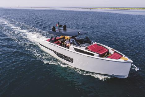 01-a46-luxury-tender65-navigation.jpg