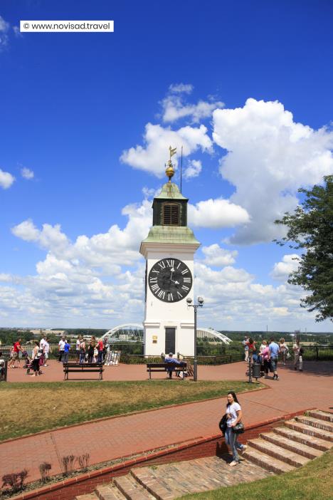 clock-tower-4--www.novisad.travel.jpg