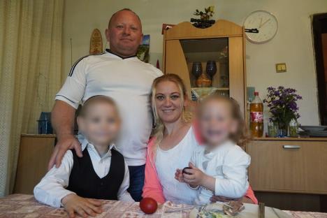 Darko i Maja Miladinović sa decom