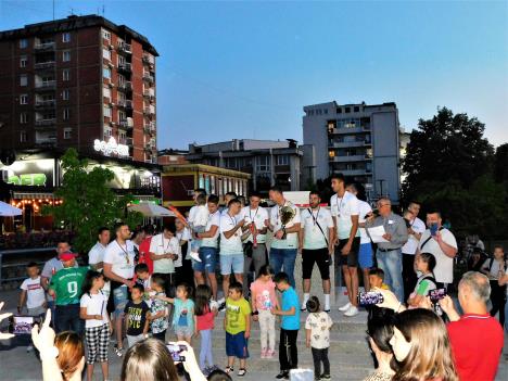 loznica--futsaleri-u-centru-grada.jpg