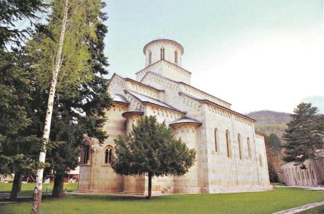 0501-decani-epa-nenad-kojadinovic-rgb.jpg