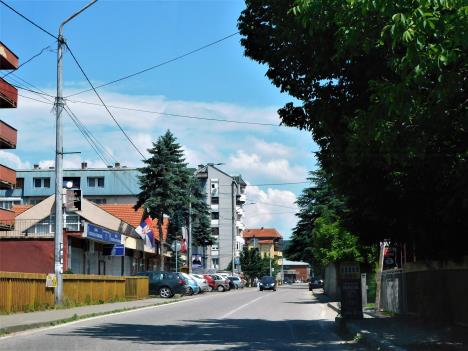 mali-zvornik--uredjuju-dom-kulture.jpg