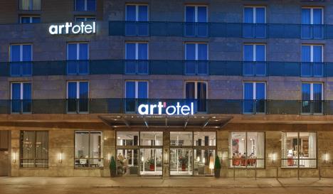 artotel-budapest-front.jpg