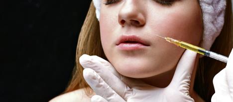 0701-stockphotoyoungprettywomanstudioportraitcosmetologybiorevitalizationconceptestheticwomaninjection1669825498.jpg