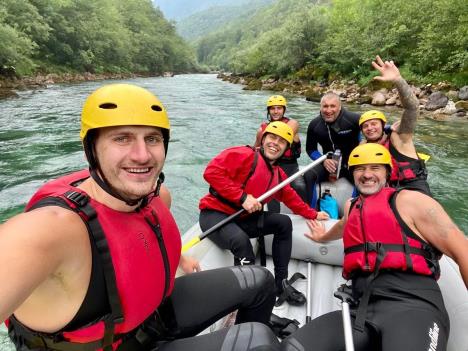 jokic-rafting.jpg