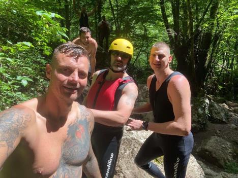 jokic-rafting6.jpg