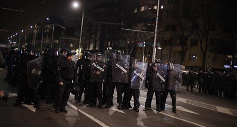 svet-sofija-protesti-bugarska-policija-rojters.jpg