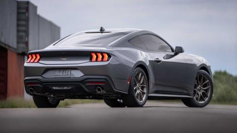 fordmustang2023-5.jpg