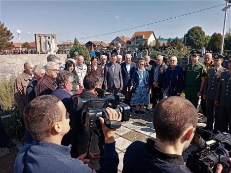 loznica--na-partizanskom-groblju.jpg