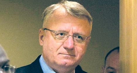 vojislav-seselj.jpg