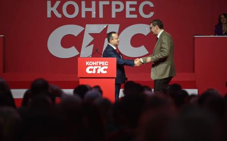 kongres-sps--aleksandar-vucic-i-ivica-dacic-foto-ivan-miladinovic.jpg