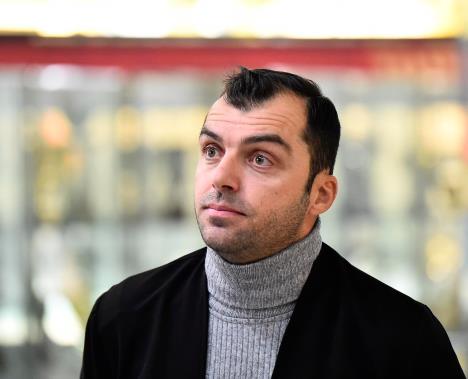 cz-pandev3.jpg