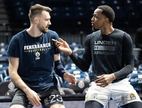 Marko Gudurić i Džejms Naneli