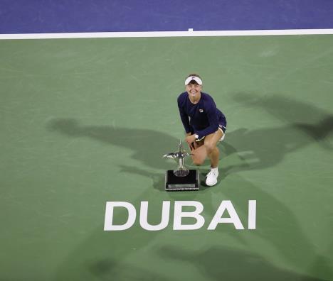 barbora-krejcikova-wins-womens-singles-title-at-the-dubai-duty-free-tennis-championships-002.jpg