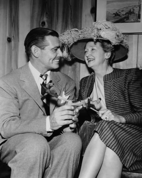 Heda Hoper,Klark Gejbl