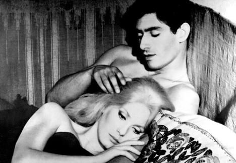 Katrin Denev u mladosti