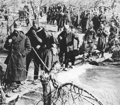 prelazak-sutjeske-kod-tjentista-8.-juna-1943-foto-urbanestrane-rs.jpg
