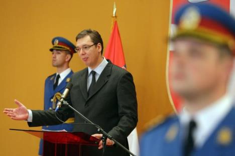 aleksandar-vucic-dan-vojske.jpg