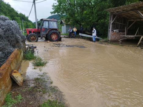 mehanizacija-otklanja-posledice-poplava.jpg