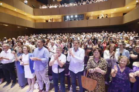 filharmonija-i-mehta-u-albaniji-foto-marko-djokovic-4.jpg