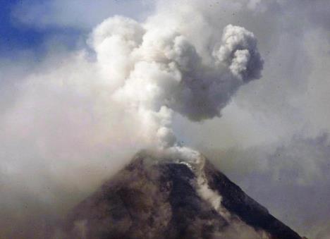 erupcija-vulkana-na-filipinima.jpg