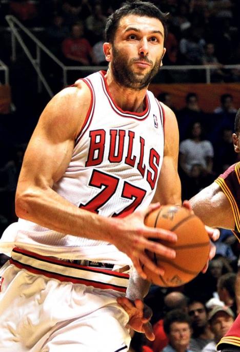 vladimir-radmanovic-nba-cikago-buls.jpg