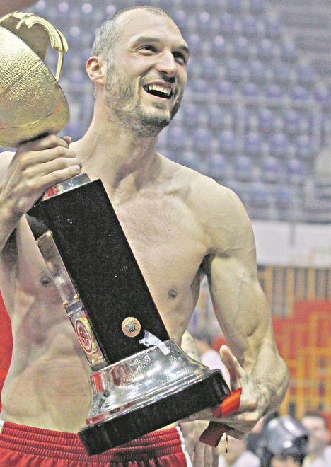 marko-simonovic-4-foto-starsport.jpg