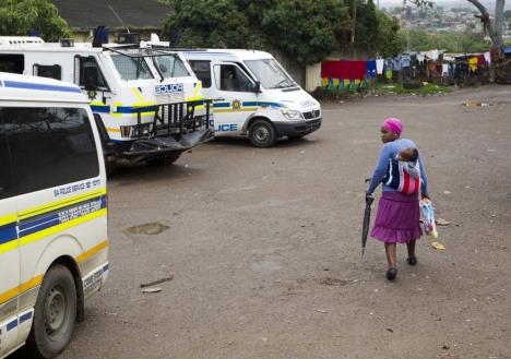 juzna-afrika-policija-rojters.jpg