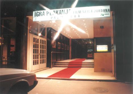 igra-plakanja1993.jpg