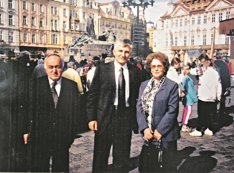 djidnjic-aleksandar-ilic-i-ambasadorka-ceske.jpg