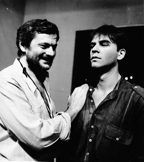 Žarko Laušević u predstavi Jugoslovenskog dramskog pozorišta