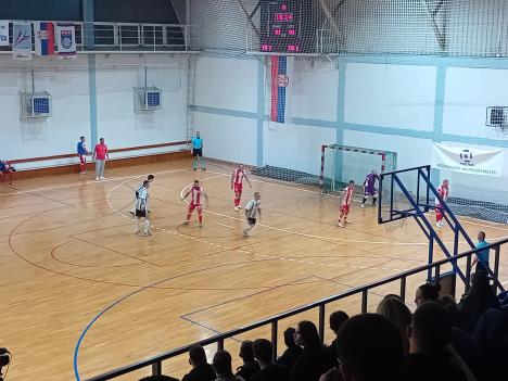 futsal-derbi-7.jpg