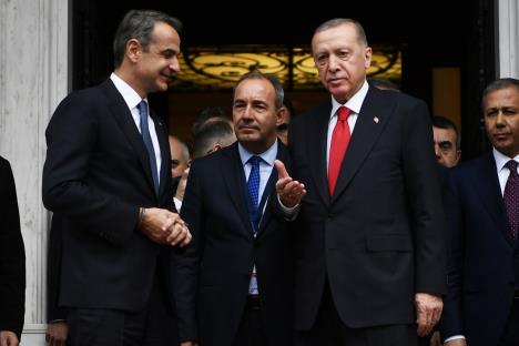 recep-tayyip-erdogan01-ap-michael-varaklas.jpg