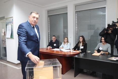 dodik-glasanje-17122023-0014.jpg