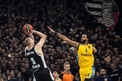 partizanmaccabi-18.jpg