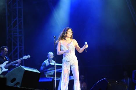 ceca-raznatovic-koncert-na-uscu.jpg