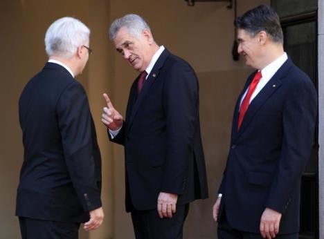 nikolic-josipovic-milanovic-beta-ap.jpg