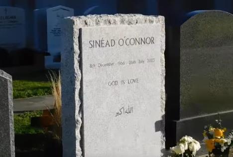 20240226-21-24-2920231115-sinead-oconnor-grave-with-headstone.-deansgrange-cemetery-dublin-i.jpg