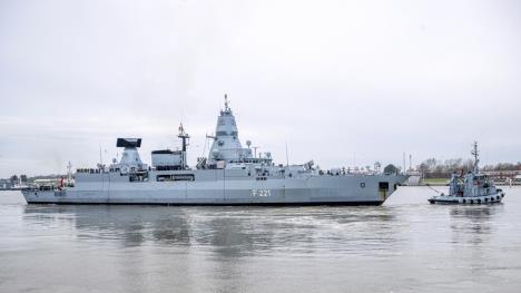 frigate-hessen01-ap-sina-schuldt.jpg