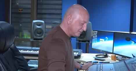 20240328-10-30-31futa-je-hteo-da-mi-zapali-harmoniku-na-terazijama--endzi-mavric--youtube.jpg