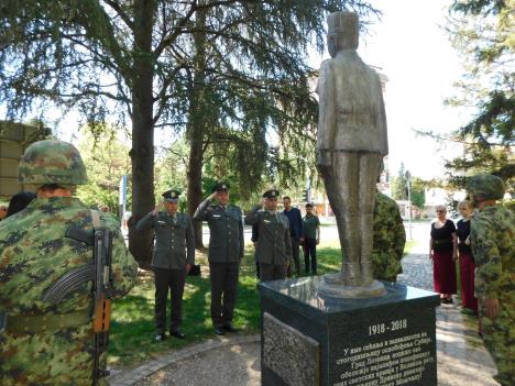 loznica--vojska.jpg