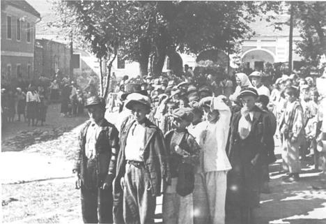 djeca-kozare-u-logoru-stara-gradiskae1595250690220.jpg