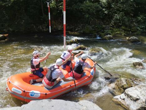 rafting-2.jpg