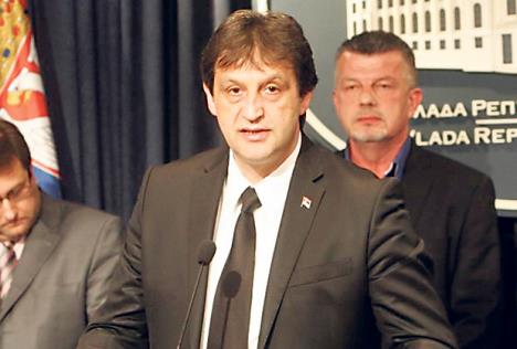 bratislav-gasic-aleksandrovac-urs-sns-smene.jpg