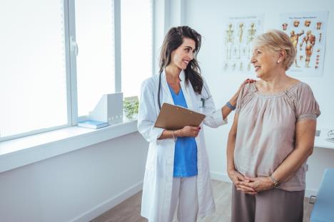 menopauza-pregled-kod-lekara-shutterstock-2170691709.jpg