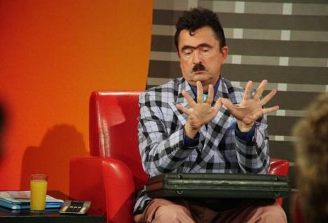 Milan Lane Gutović kao Srećko Šojić u seriji Bela lađa