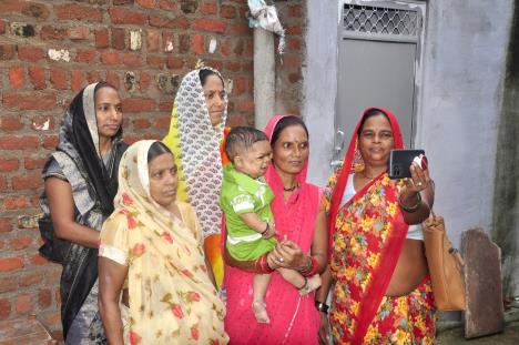 Ravi Kumar, odrastao čovek u telu deteta.jpg